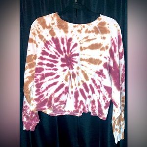 Two pieces set, lounge wear! Multi color tie dye! Cropped top long sleeve!